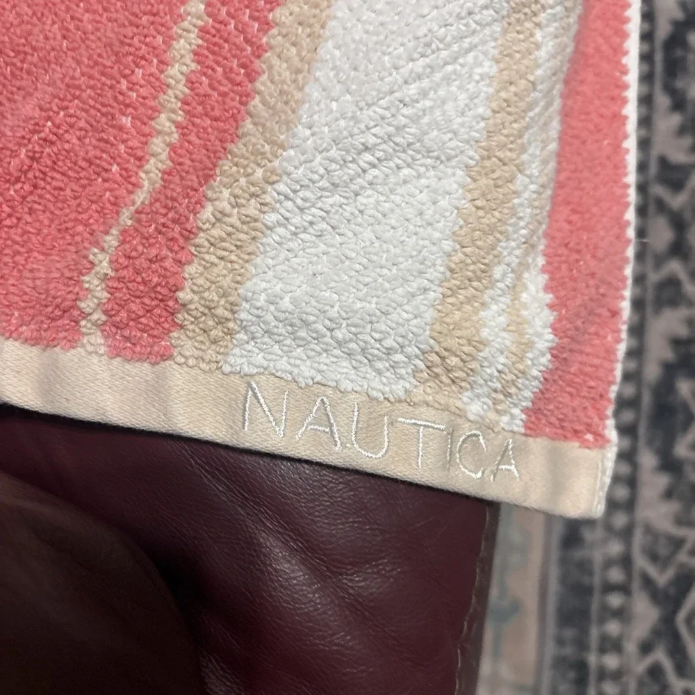 NAUTICA LAKEVIEW CORAL & TAN WHITE STRIPE 4 Piece HAND Cloth & Bath Beach Towel